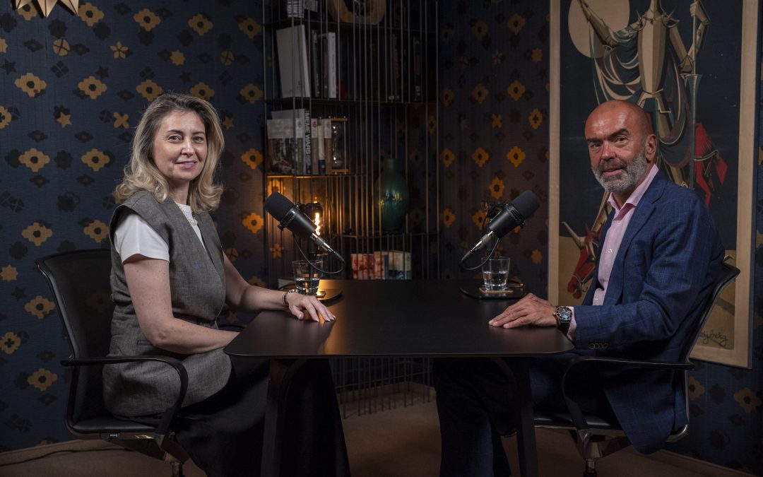 Claudia Chiru: Când distrugi prestigiul profesiei de dascăl, întreaga societate cade ca un domino | Pe Drept Cuvânt #147